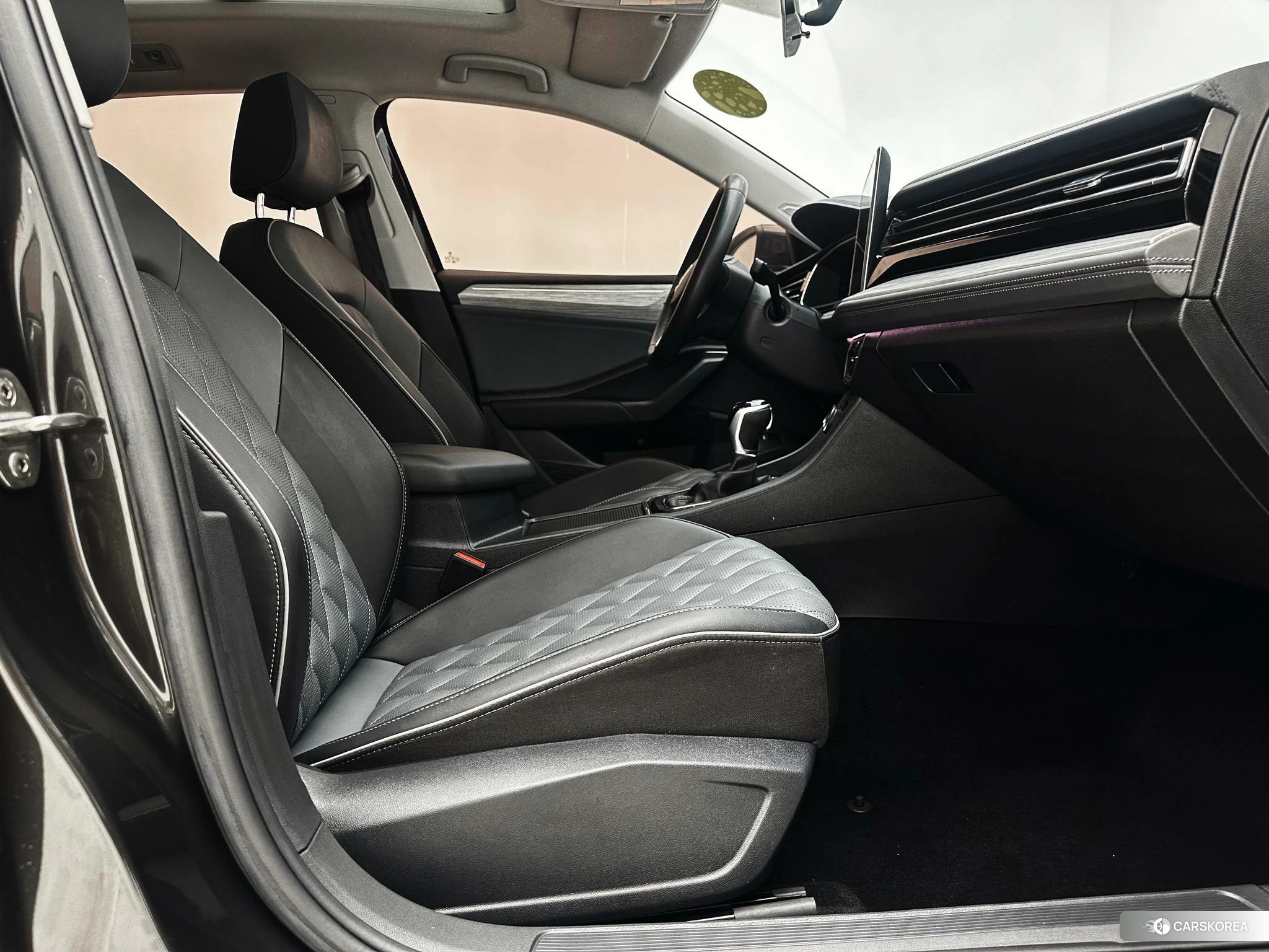 Volkswagen Sagitar 2022 Черный из Китая, фото 3