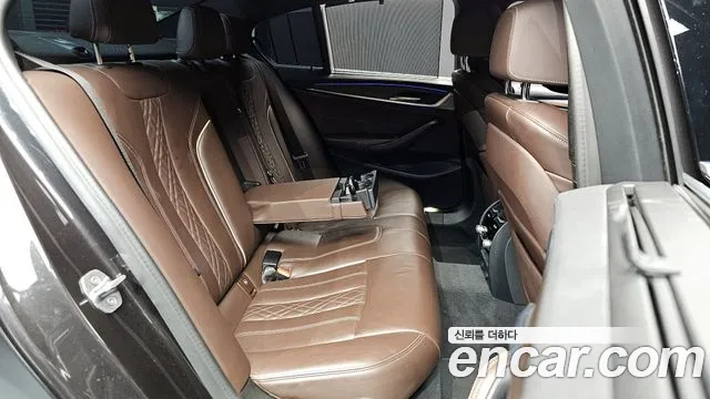 BMW 5 Series (G30) id 2701133 из Кореи 3