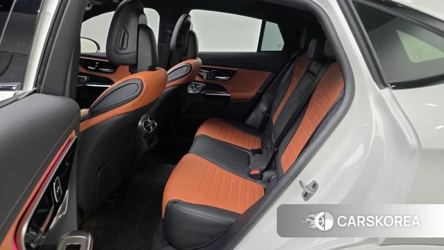 Mercedes-Benz GLC-Class X254 2024 Белый из Кореи, фото 3