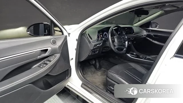 Hyundai Sonata (DN8) 2022 Белый из Кореи, фото 3