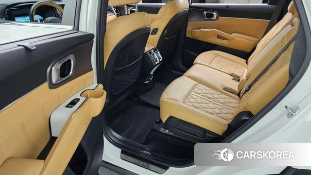 Kia Sorento 4th Generation 2023 Белый из Кореи, фото 3