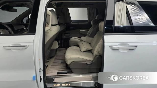 Kia Carnival 4th generation 2023 Белый из Кореи, фото 3