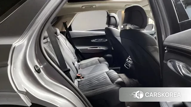 Genesis GV70 2021 Серый из Кореи, фото 3