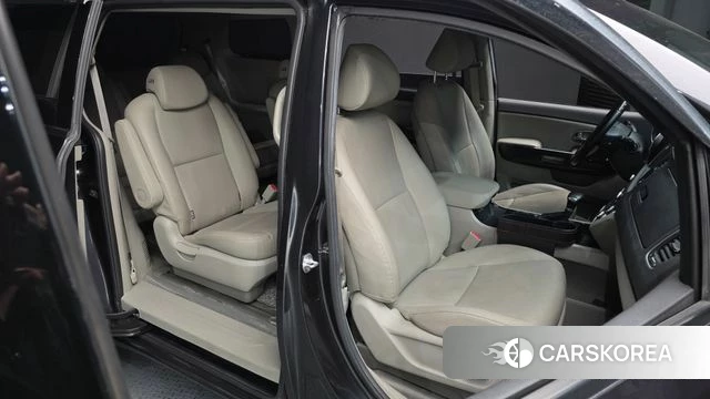Kia The New Carnival 2018 Серый из Кореи, фото 3