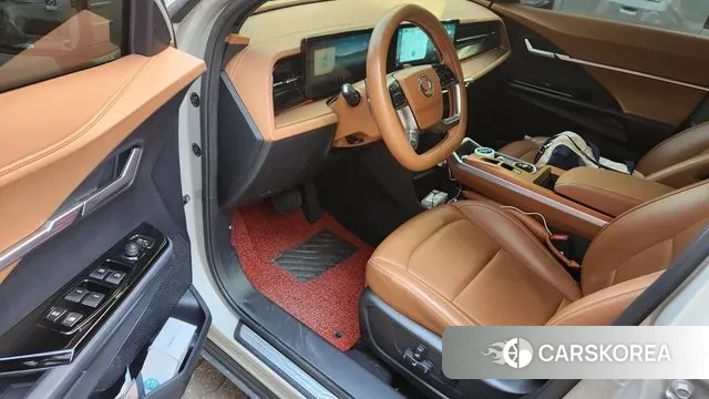 Ssangyong The New Torres 2024 Жемчужный двухцветный из Кореи, фото 3