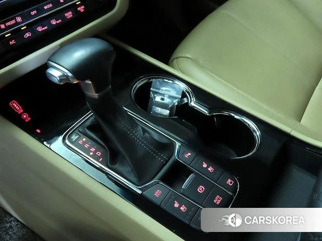 Kia The New Carnival 2018 Белый из Кореи, фото 3