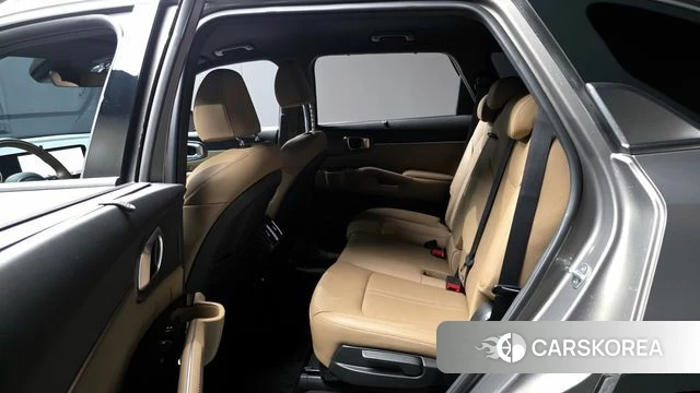 Kia The New Sorento 4th Generation 2024 Серебристо-серый из Кореи, фото 3