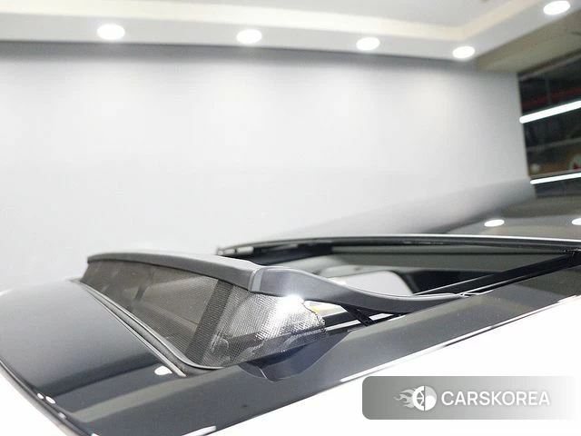 Land Rover Discovery 5 2019 Белый из Кореи, фото 3