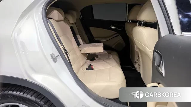 Mercedes-Benz GLA-Class X156 2019 Белый из Кореи, фото 3