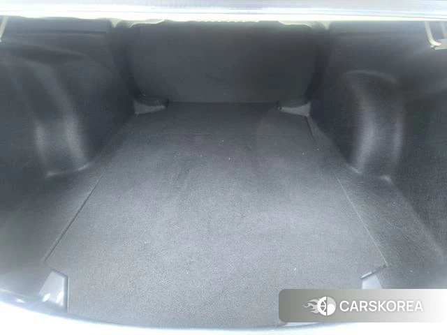 Toyota Corolla 2022 Белый из Китая, фото 3