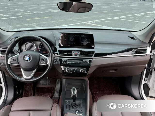 BMW X1 2022 Белый из Китая, фото 3