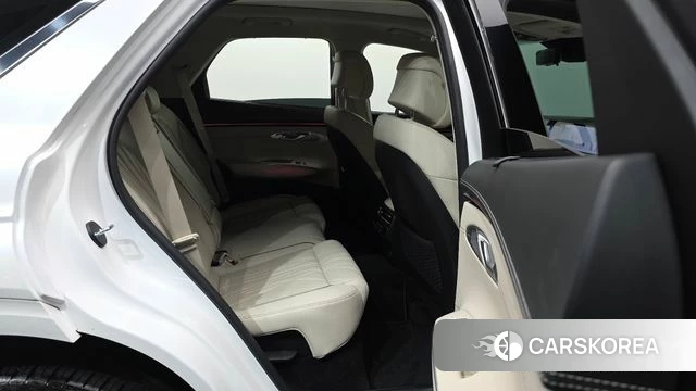 Genesis GV70 2024 Белый из Кореи, фото 3