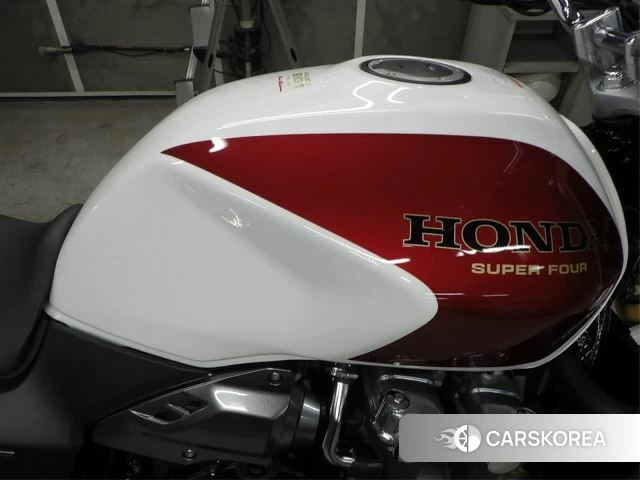 Проданный Honda CB1300SF SP 2026 из Японии, фото 4
