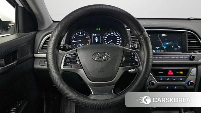 Hyundai Avante AD 2018 Белый из Кореи, фото 3
