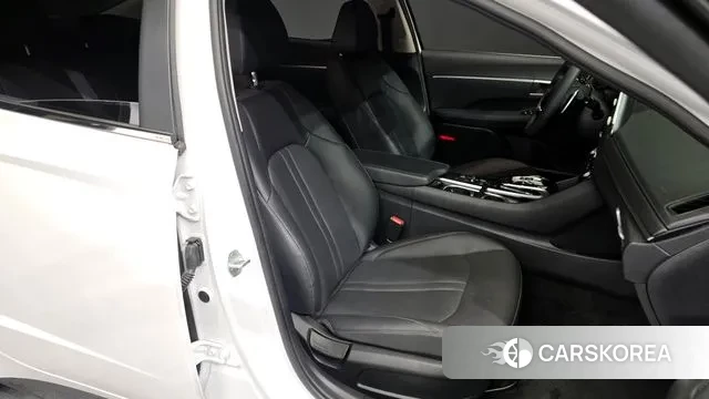 Hyundai Sonata (DN8) 2020 Белый из Кореи, фото 3