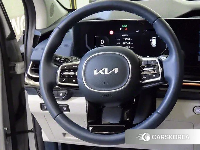 Kia The New Carnival 4th Generation 2024 Серебристо-серый из Кореи, фото 3