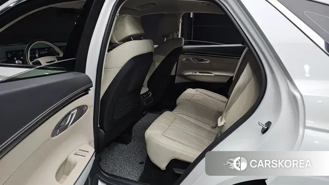 Genesis GV70 2024 Белый из Кореи, фото 3