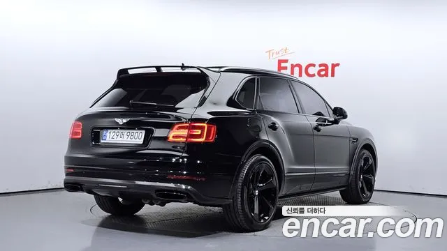 Bentley Bentayga 2018 Черный из Кореи, фото 3