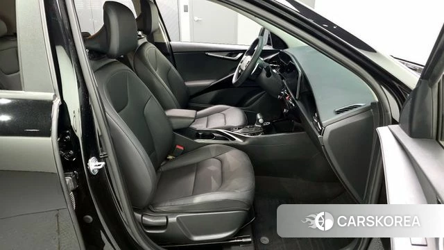 Kia Di Ol Nu Niro 2022 Черный из Кореи, фото 3