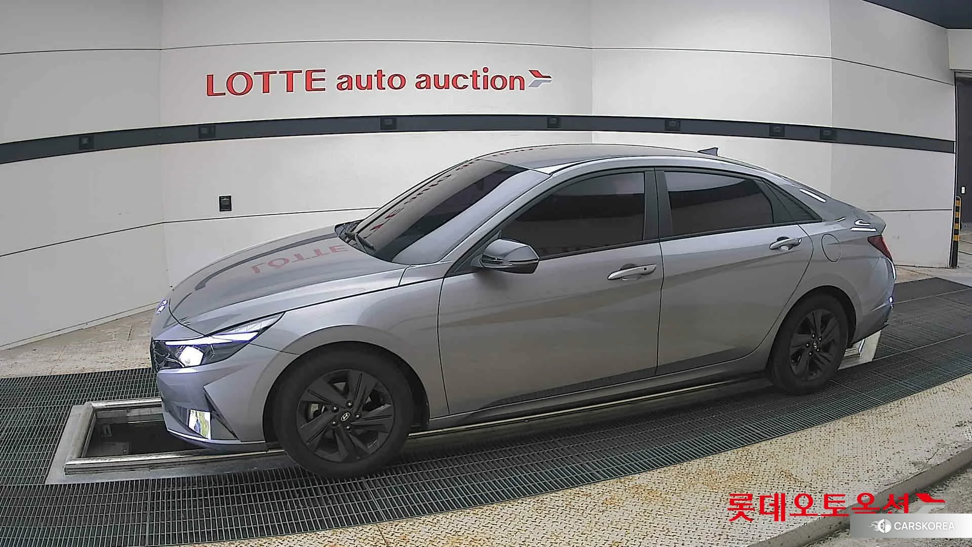Hyundai Avante 2021 Fluid Metal из Кореи, фото 3