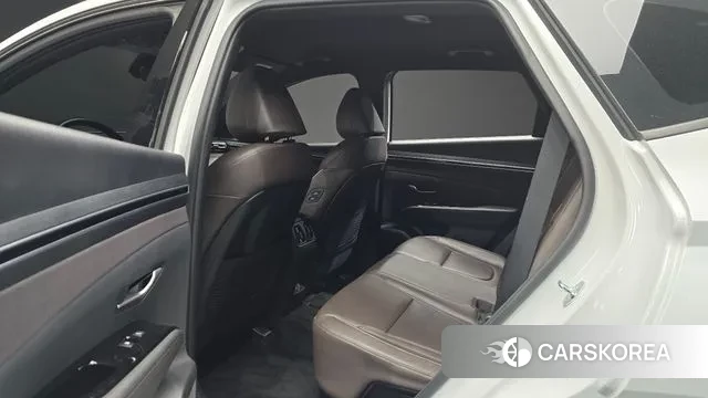 Hyundai Tucson Hybrid (NX4) 2023 Белый из Кореи, фото 3