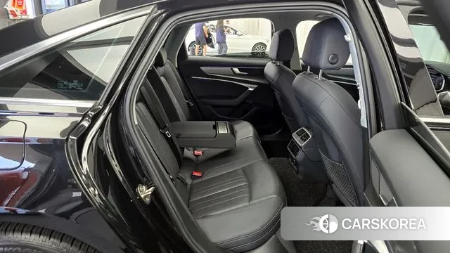 Audi A6 (C8) 2020 Черный из Кореи, фото 3