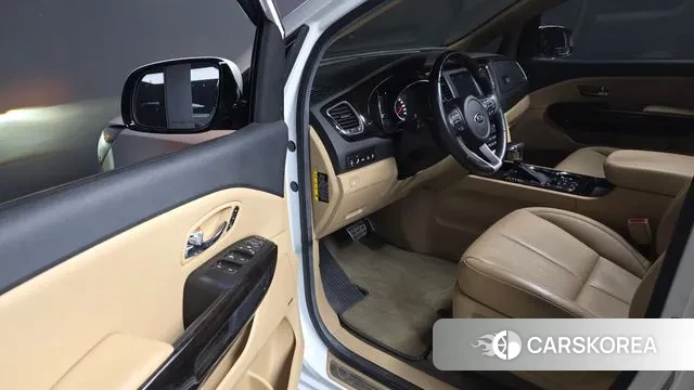 Kia The New Carnival 2018 Белый из Кореи, фото 3