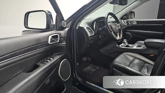 Jeep Grand Cherokee 2020 Черный из Кореи, фото 3