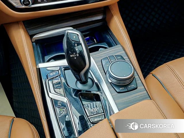 BMW 6 series GT 2022 Темно-серый из Китая, фото 3