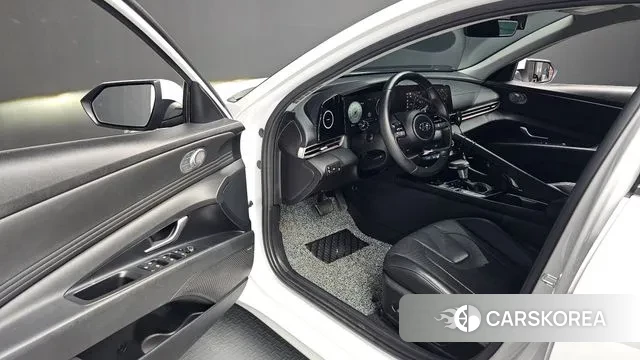 Hyundai Avante (CN7) 2021 Белый из Кореи, фото 3