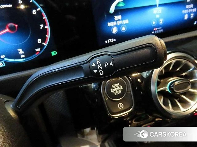 Mercedes-Benz A-Class W177 2022 Белый из Кореи, фото 3