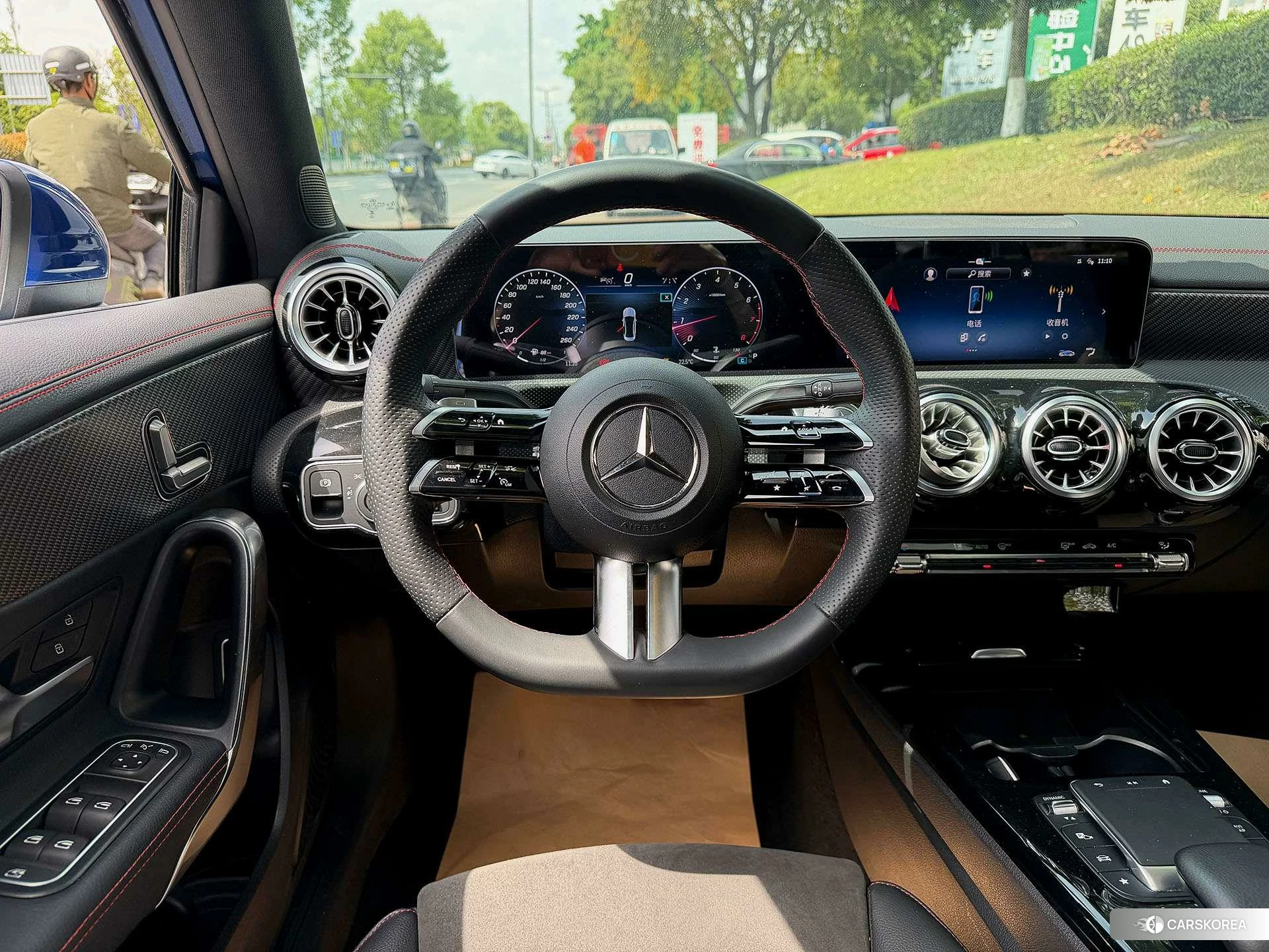Mercedes-Benz Class A 2022 Синий из Китая, фото 3