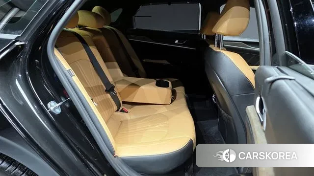 Kia K5 Hybrid 3rd Generation 2023 Черный из Кореи, фото 3