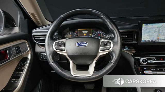 Ford Explorer 6th Generation 2021 Белый из Кореи, фото 3