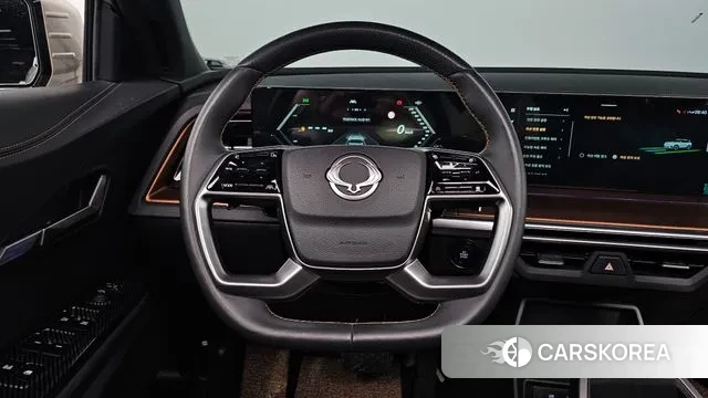 Ssangyong Torres EVX 2024 Жемчужный цвет из Кореи, фото 3