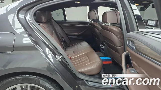 BMW 5 Series (G30) id 2690170 из Кореи 3