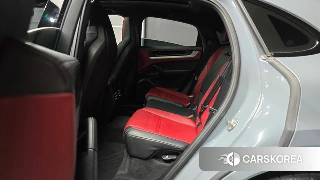 Porsche Cayenne (PO536) 2024 Серебристо-серый из Кореи, фото 3