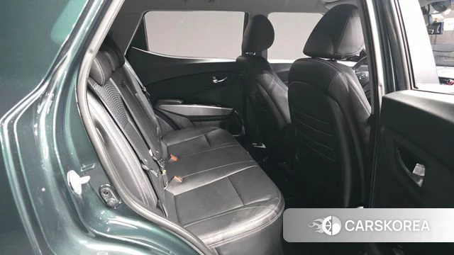 Ssangyong Tivoli Armor 2018 Темно-зеленый из Кореи, фото 3