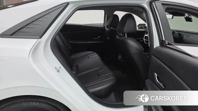 Hyundai Avante (CN7) 2022 Белый из Кореи, фото 3