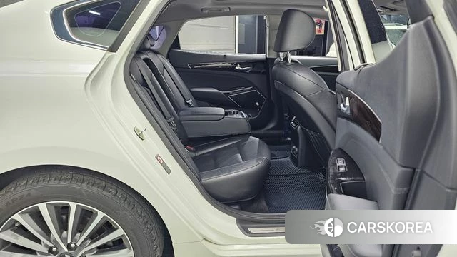 Kia Come New K7 2018 Белый из Кореи, фото 3