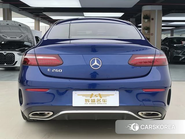 Mercedes-Benz E-class (imported) 2021 Синий из Китая, фото 3