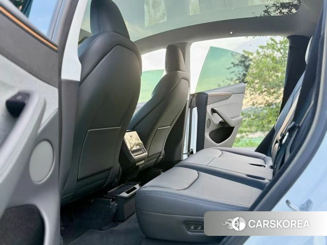 Tesla Model Y 2025 Белый из Кореи, фото 3