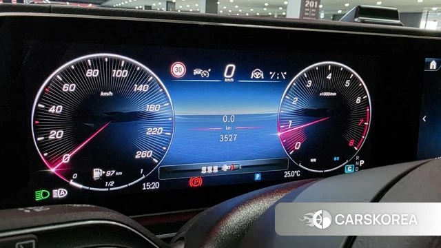 Mercedes-Benz GLE-Class W167 2026 Белый из Кореи, фото 3