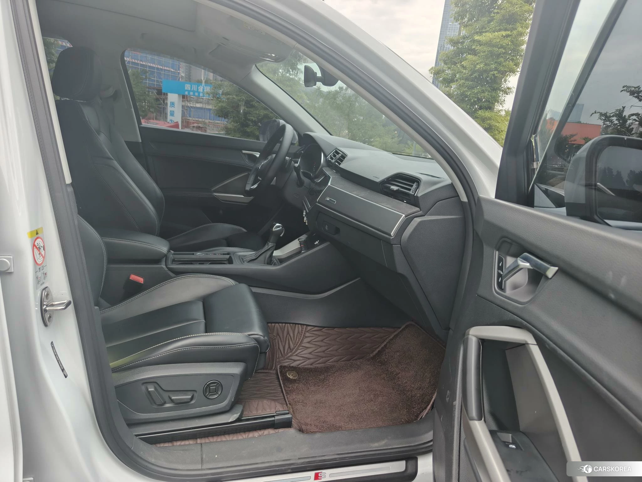 Audi Q3 2022 Белый из Китая, фото 3