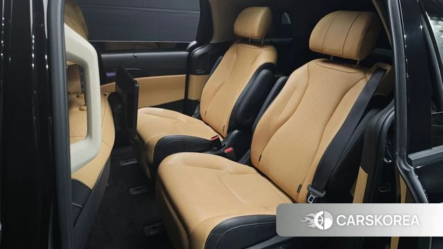 Kia Carnival 4th generation 2023 Черный из Кореи, фото 3