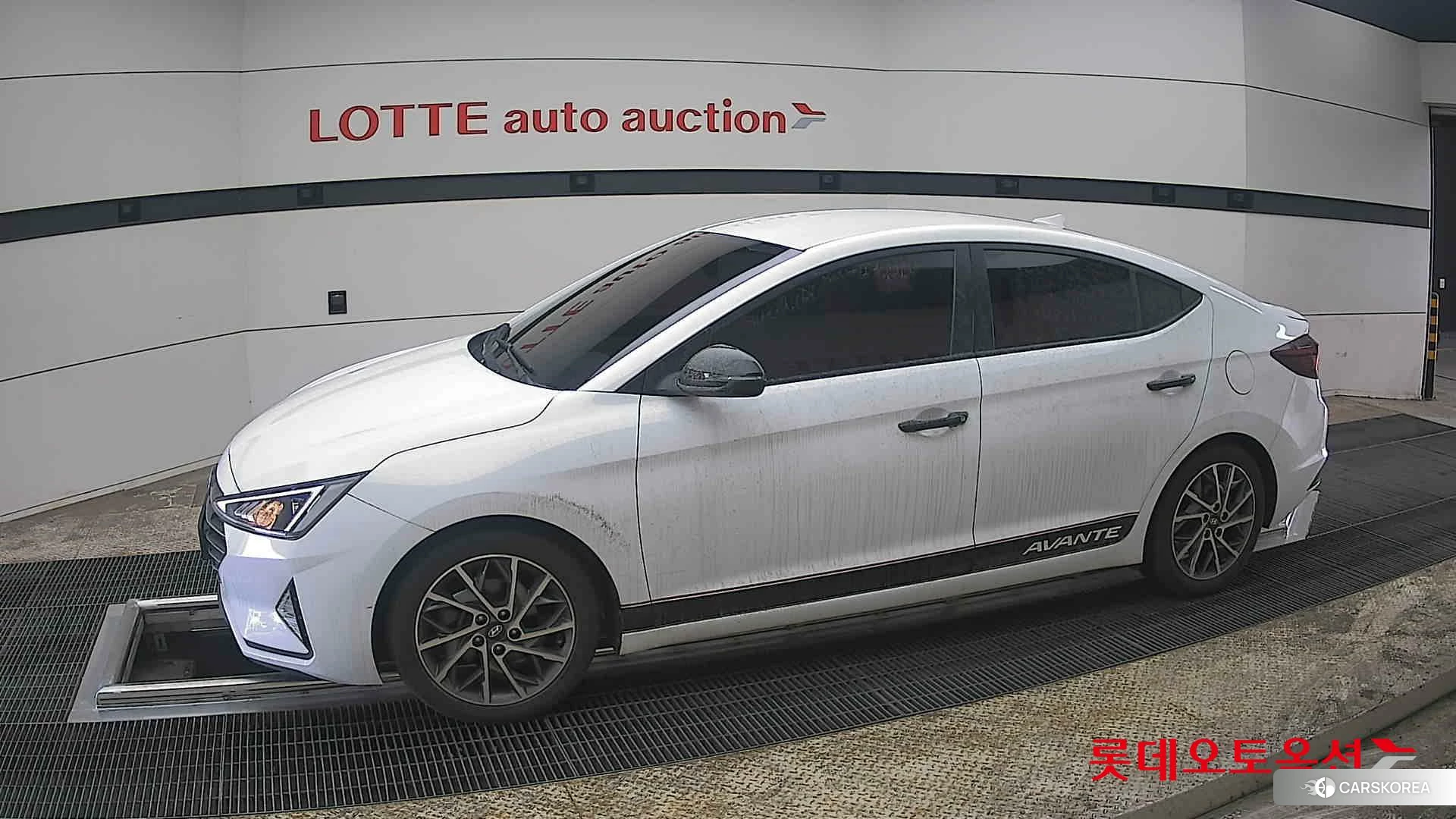 Hyundai Avante 2020 Polar White из Кореи, фото 3