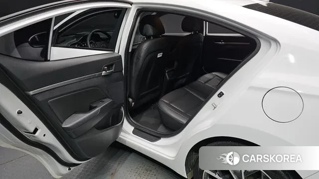 Hyundai The New Avante AD 2018 Белый из Кореи, фото 3