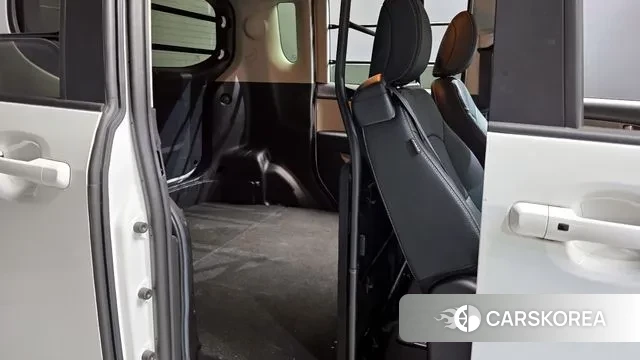 Kia The New Kia Ray 2024 Белый из Кореи, фото 3