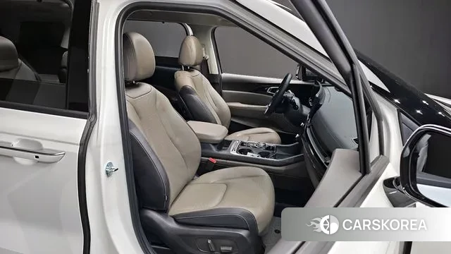 Kia The New Carnival 4th Generation 2025 Белый из Кореи, фото 3