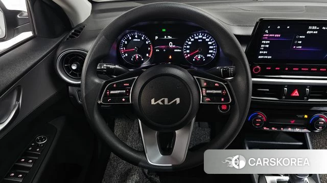 Kia The New K3 2nd generation 2021 Белый из Кореи, фото 3